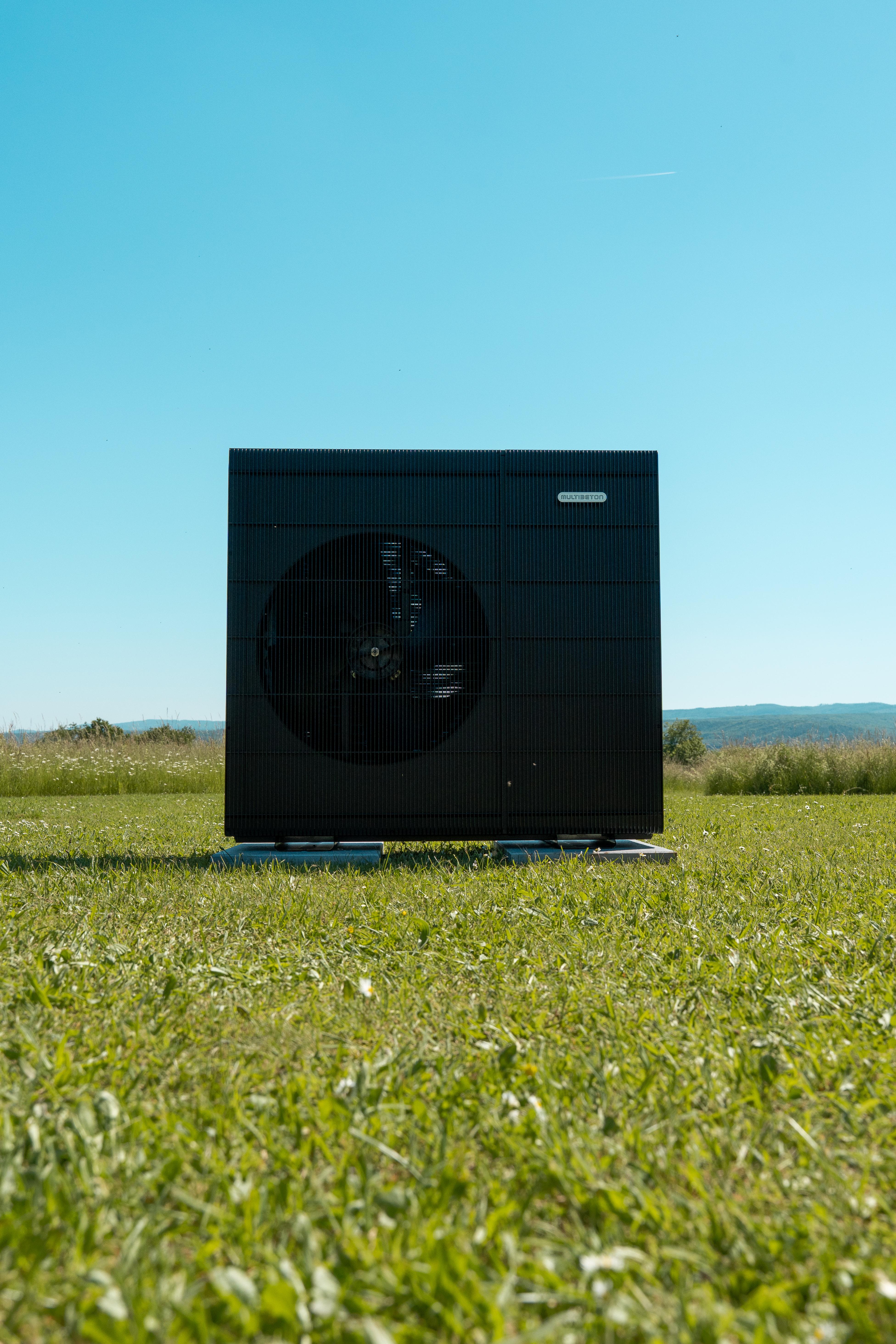 Multibeton Warmondo Wärmepumpe, Brand-Film-Launch-Kampagne von lukesbooth